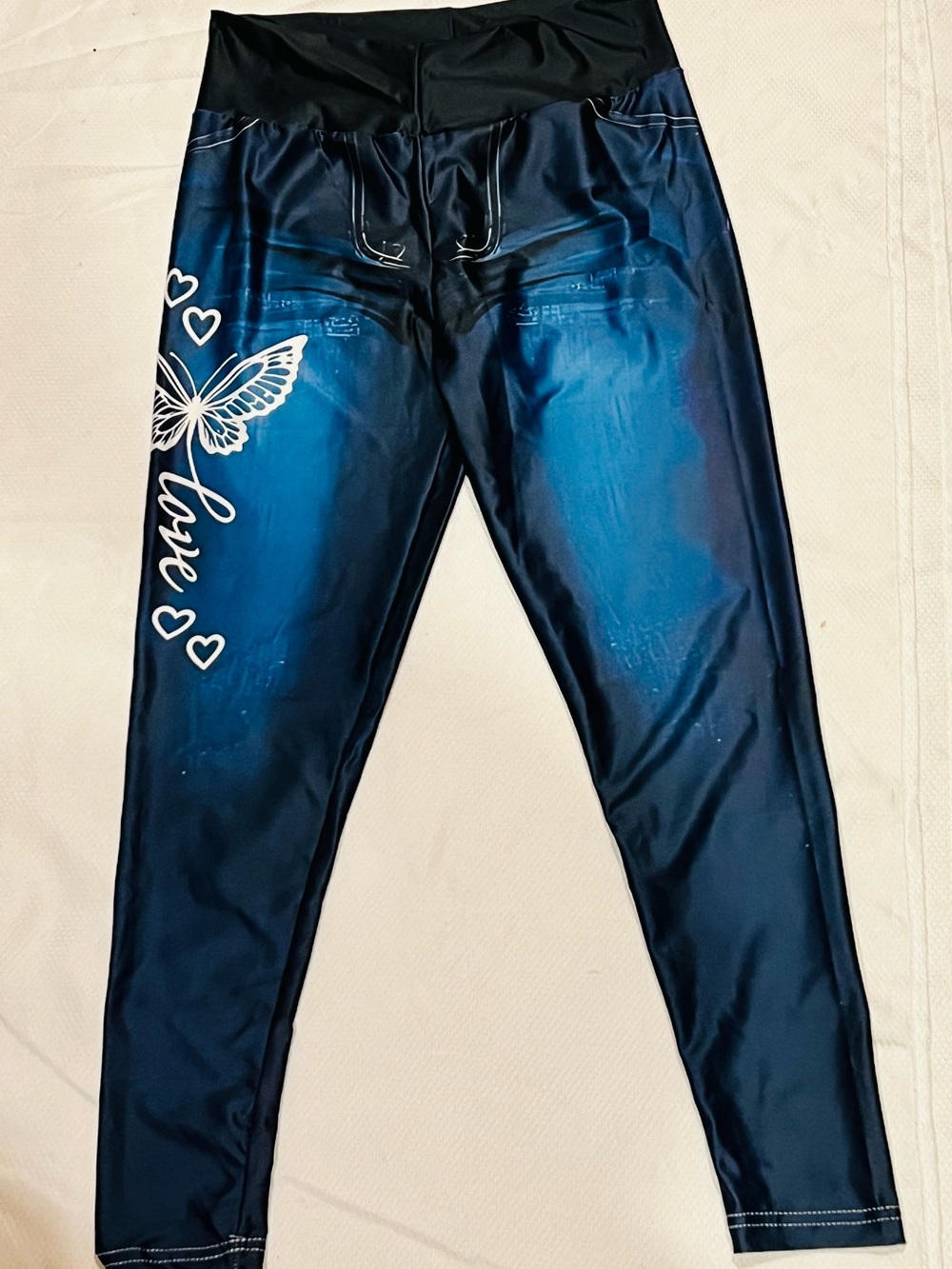Brand new,  Printed Legging Pull-on Pants, Not Denim, Soft Comfort Pants, Size M